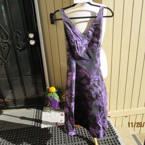 #496  WOMAN'S PURPLE FLORAL FULL SKIRT DRESS BY PHASE EIGHT  (SIZE 4US / 8UK)